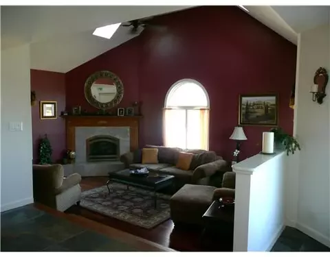 15 Painter Rd, Westerly, RI 02891 photo 3