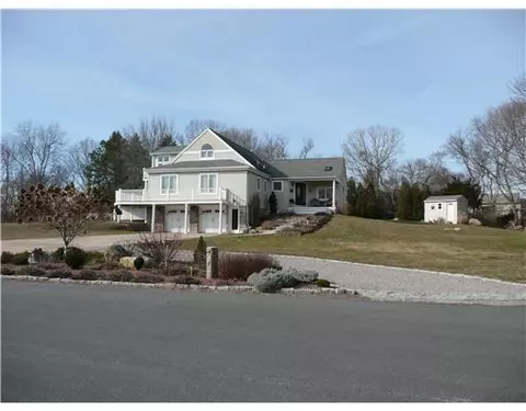 15 Painter Rd, Westerly, RI 02891 photo 1