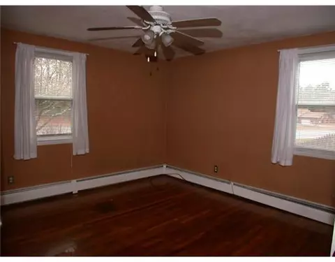 414 Arnold Rd, Coventry, RI 02816 photo 6