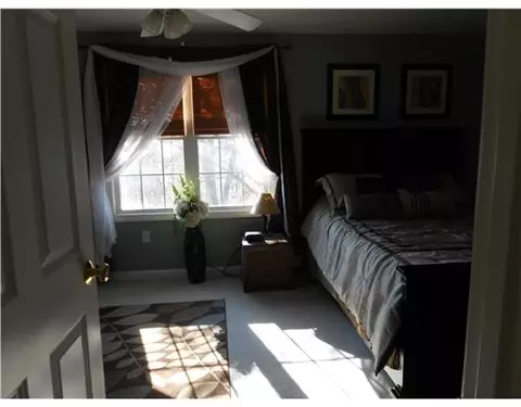 55 Edgewood Ave, Woonsocket, RI 02895 photo 7