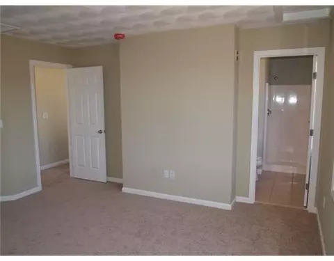 2 Milo St, Providence, RI 02909 photo 7