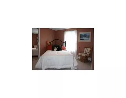 15 Harborview Dr, Warwick, RI 02889 photo 9