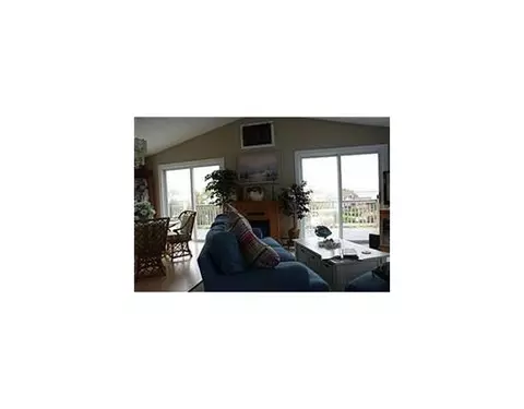 15 Harborview Dr, Warwick, RI 02889 photo 7