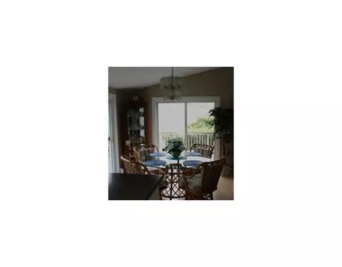 15 Harborview Dr, Warwick, RI 02889 photo 5