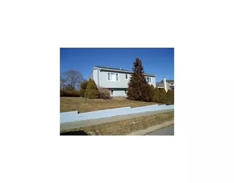 15 Harborview Dr, Warwick, RI 02889 photo 3