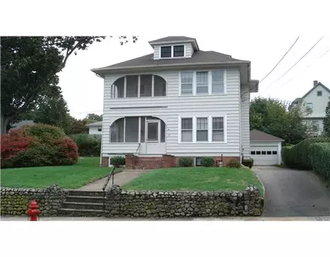 59 Summer St, Westerly, RI 02891 photo 1