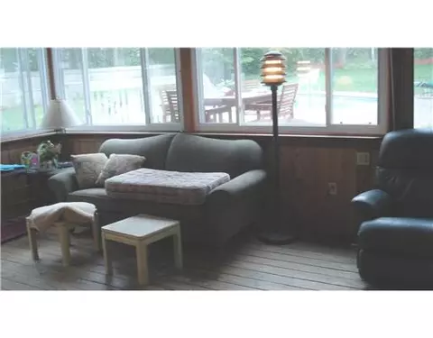 59 Summer St, Westerly, RI 02891 photo 2
