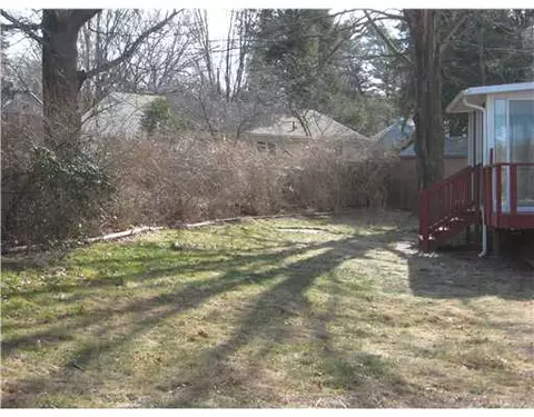 1 Sandro Cir, Warwick, RI 02886 photo 4