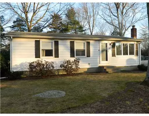 48 Cedar Grove Dr, Exeter, RI 02822 photo 1