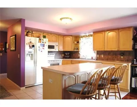 130 Mill Pond Rd, Exeter, RI 02822 photo 6