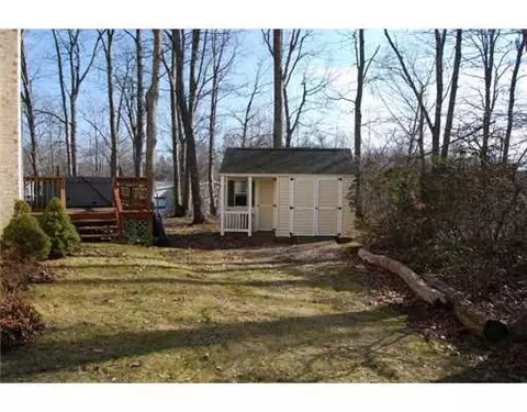 130 Mill Pond Rd, Exeter, RI 02822 photo 2