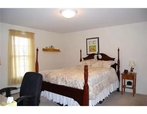 130 Mill Pond Rd, Exeter, RI 02822 photo 16