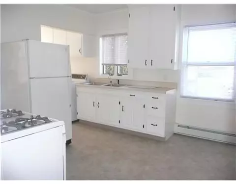 156 High St, Westerly, RI 02891 photo 3