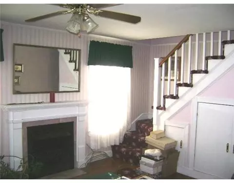7 Black St, Warwick, RI 02888 photo 10