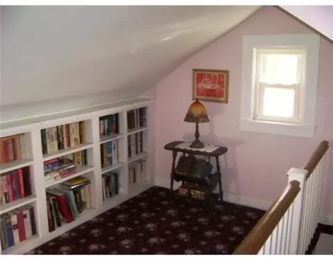 7 Black St, Warwick, RI 02888 photo 14