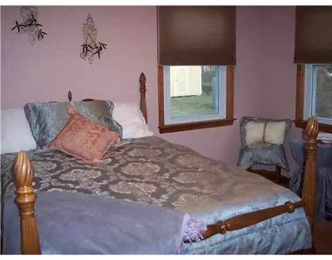 88 Dixie Ave, Warwick, RI 02889 photo 13
