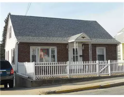 112 Cote Ave, Woonsocket, RI 02895 photo 2