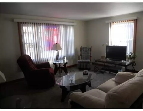 112 Cote Ave, Woonsocket, RI 02895 photo 7