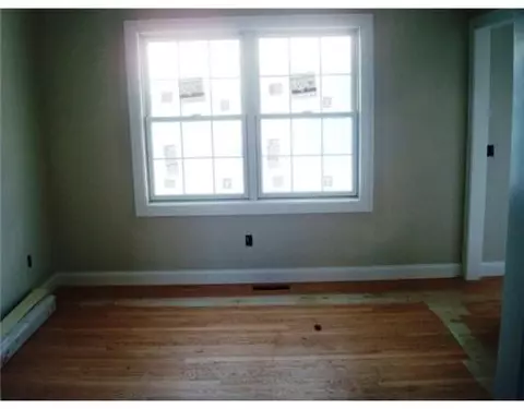 134 Beach St, Westerly, RI 02891 photo 6