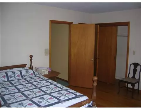 755 Sandy Ln, Warwick, RI 02889 photo 10