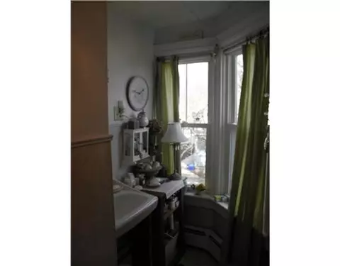 11 School St, Warren, RI 02885 photo 15
