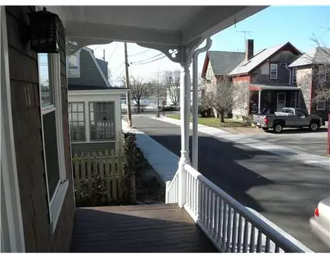 11 School St, Warren, RI 02885 photo 9