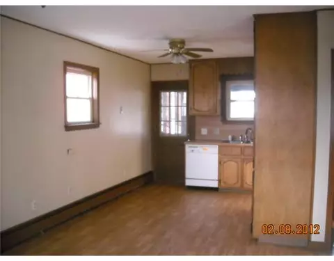48 Second Ave, Woonsocket, RI 02895 photo 6
