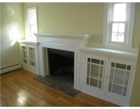 415 Fair St, Warwick, RI 02888 photo 6