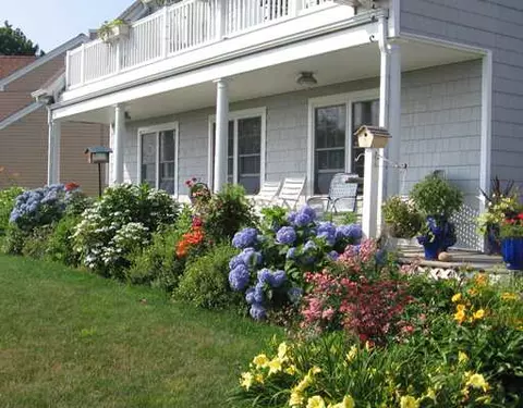 25 Indian Rd, Little Compton, RI 02837 photo 3