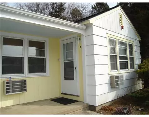 88 Old Post Rd #A, Westerly, RI 02891 photo 1