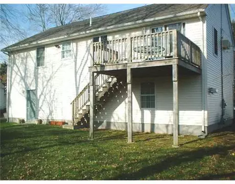 38 Scranton Ave, Warwick, RI 02888 photo 3