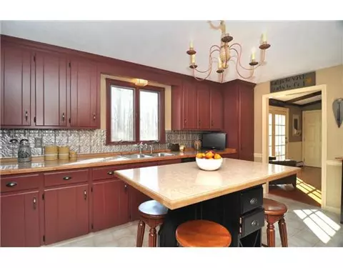 76 New Rd, Exeter, RI 02822 photo 18