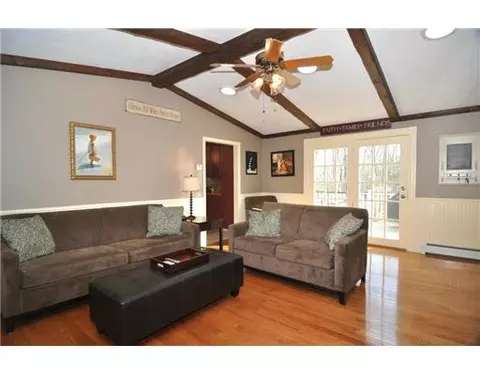 76 New Rd, Exeter, RI 02822 photo 15