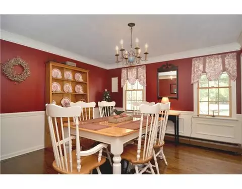 76 New Rd, Exeter, RI 02822 photo 5