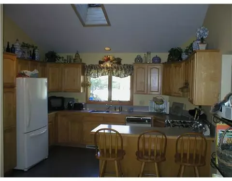 47 Jeannette Ct, Exeter, RI 02822 photo 4