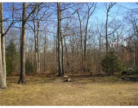 47 Jeannette Ct, Exeter, RI 02822 photo 9