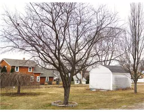 19 Summit Dr, Warren, RI 02885 photo 5