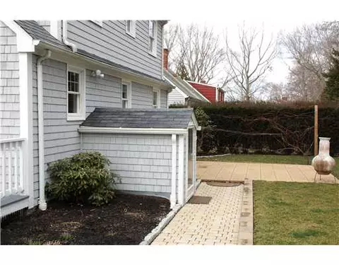 6 Arthur Ave, Warren, RI 02885 photo 14