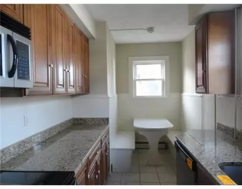 34 Meadow Rd #4, Woonsocket, RI 02895 photo 9