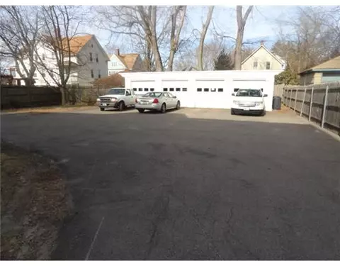 34 Meadow Rd #4, Woonsocket, RI 02895 photo 4
