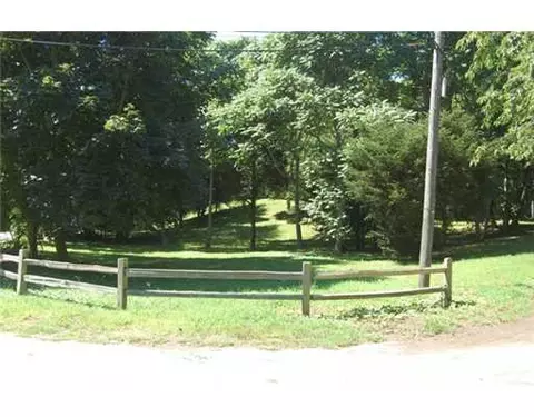 14 Nepun Rd, Westerly, RI 02891 photo 3