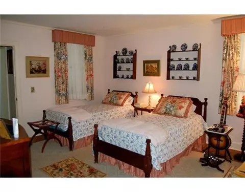 14 Nepun Rd, Westerly, RI 02891 photo 9