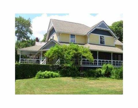 79 Cady Ave, Warwick, RI 02889 photo 2