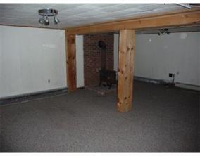 112 Morin St, Woonsocket, RI 02895 photo 4