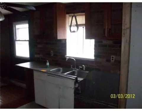 41 Centre Rd, Glocester, RI 02814 photo 5