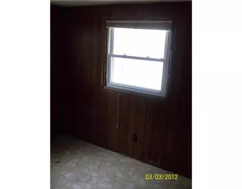 41 Centre Rd, Glocester, RI 02814 photo 9