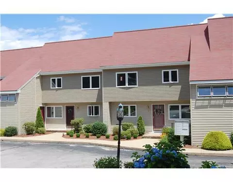 4042 Post Rd #10, Warwick, RI 02886 photo 2