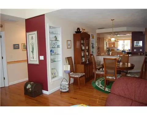 4042 Post Rd #10, Warwick, RI 02886 photo 5