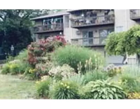 4042 Post Rd #10, Warwick, RI 02886 photo 18