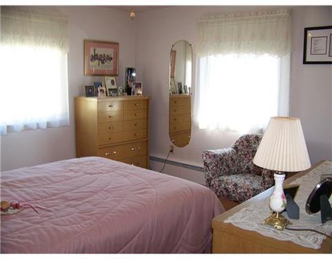 43 Commodore Ave, Warwick, RI 02888 photo 7